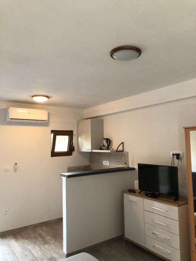 Old Town Apartment Tonka フヴァル エクステリア 写真